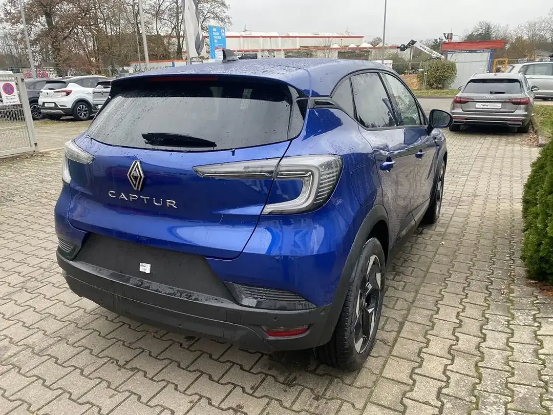 Renault Captur - Thumbnail 4