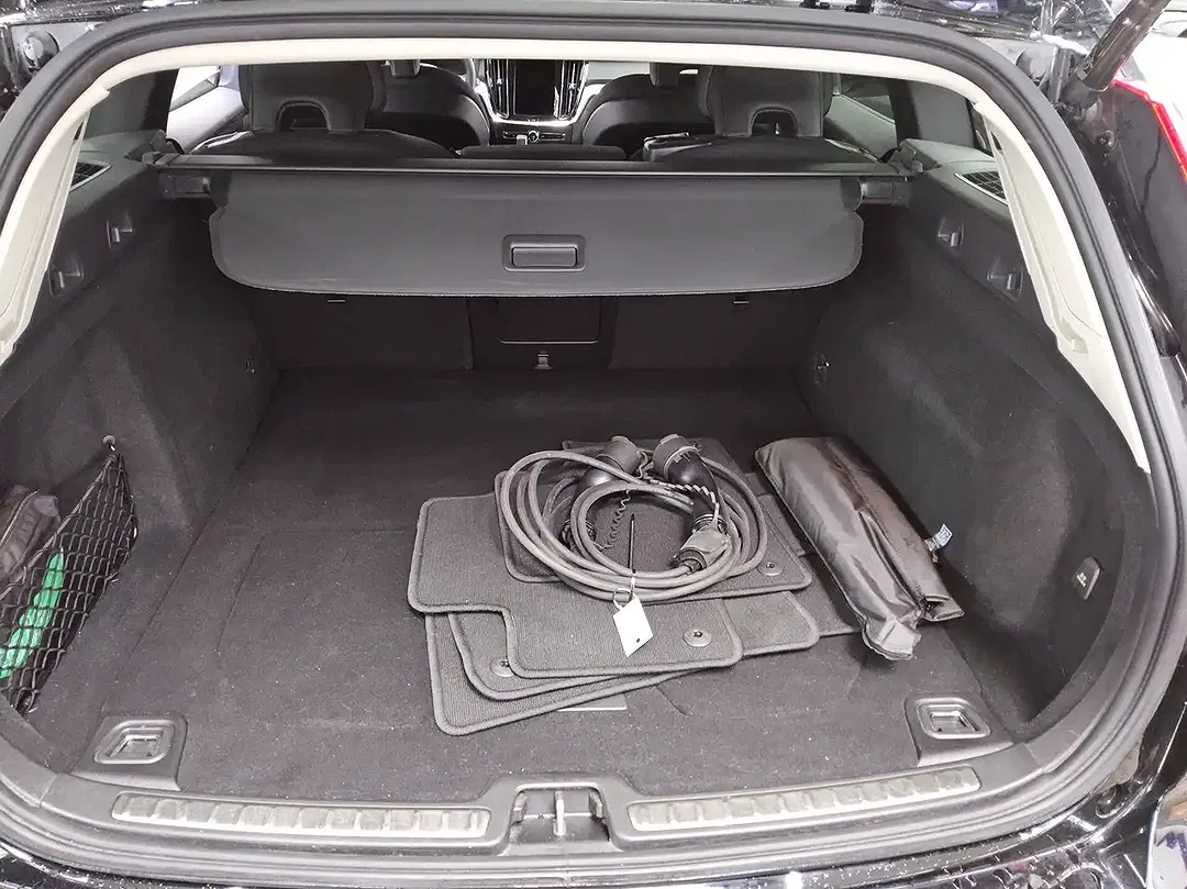 Volvo V60 - Thumbnail 11