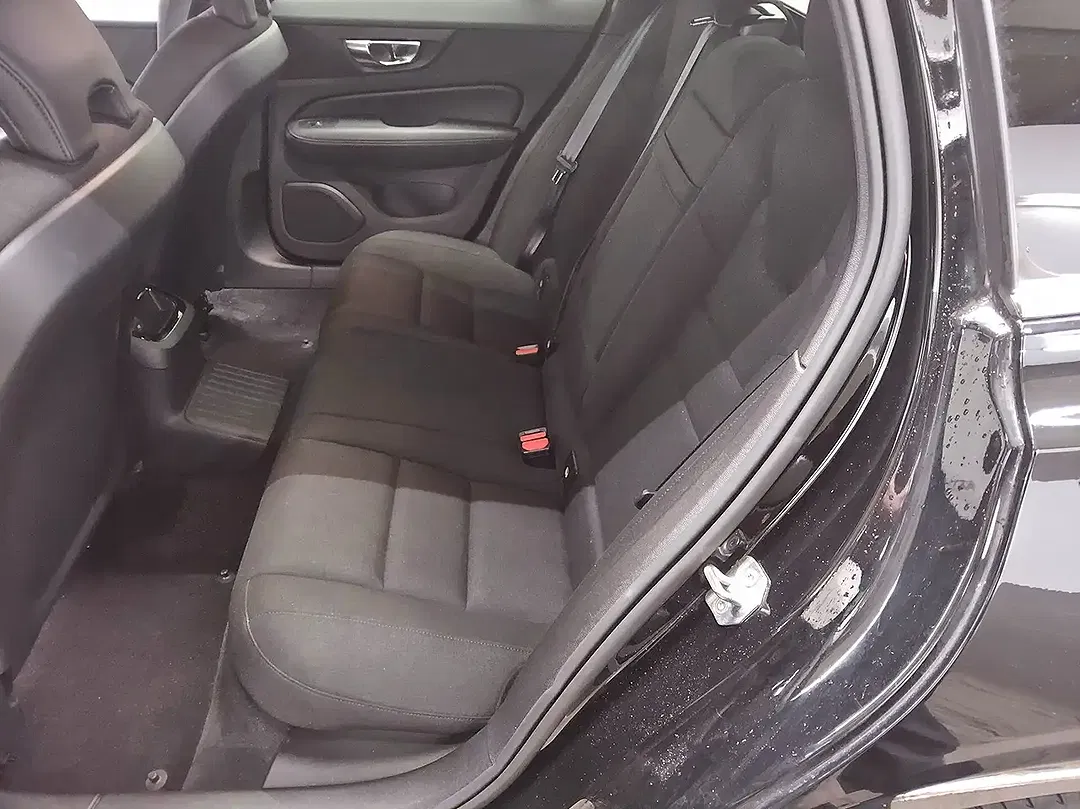 Volvo V60 - Thumbnail 12