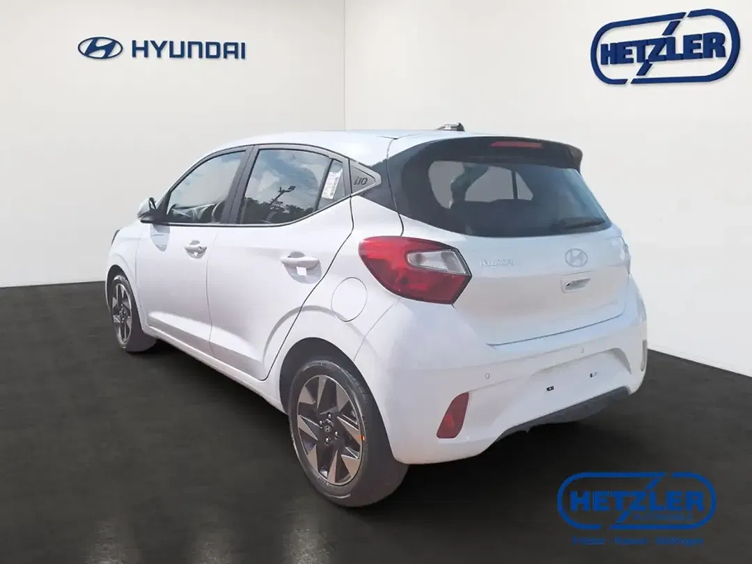 Hyundai i10 - Thumbnail 4