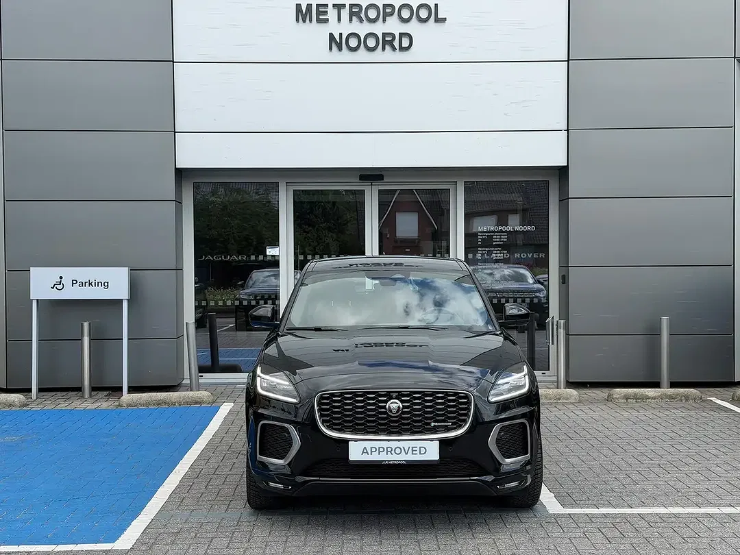 Jaguar E-Pace - Thumbnail 2