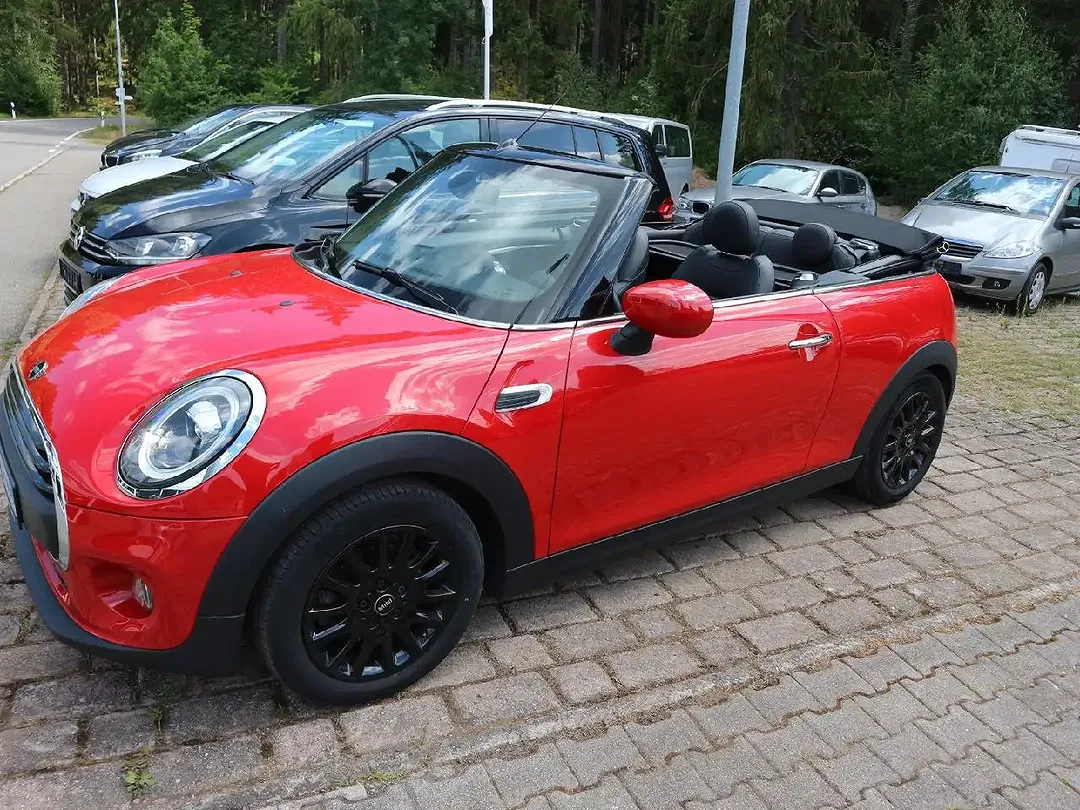 MINI One Cabrio - Thumbnail 11