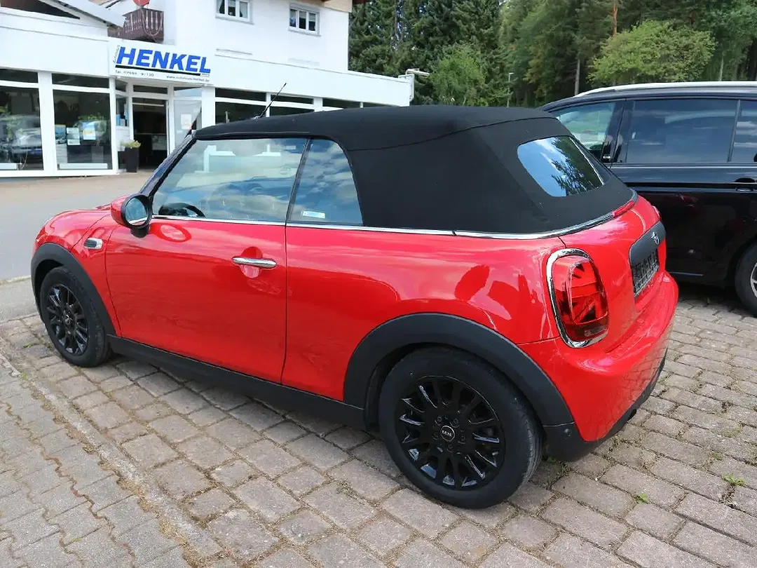 MINI One Cabrio - Thumbnail 7