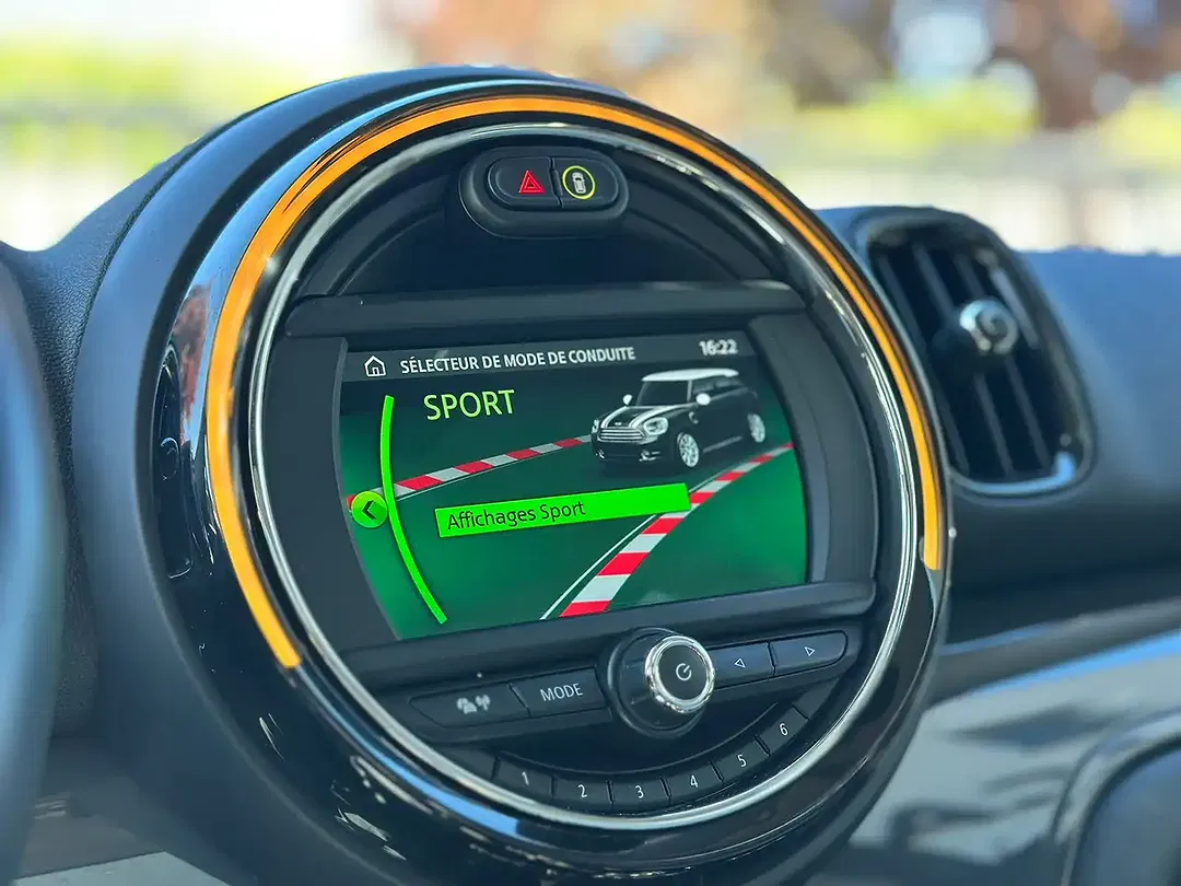 MINI Cooper Countryman - Thumbnail 11