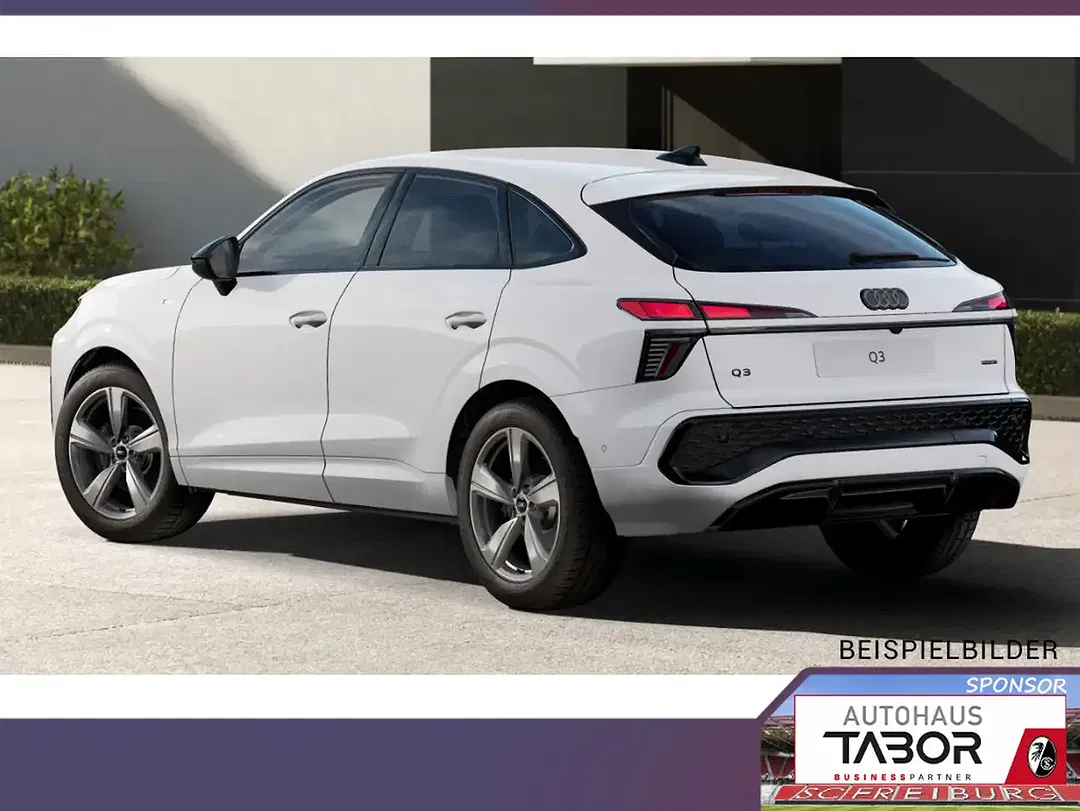 Audi Q3 - Thumbnail 3