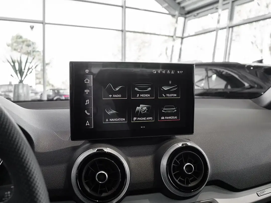 Audi Q2 - Thumbnail 13