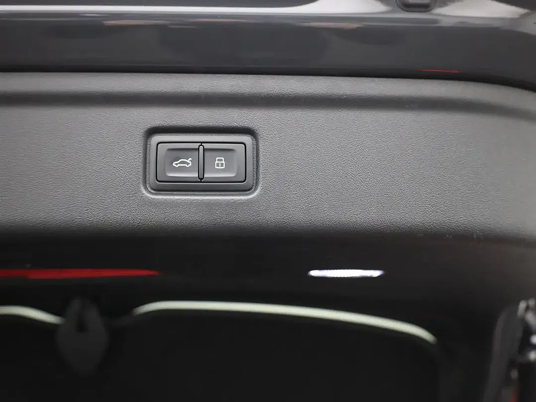 Audi S6 e-tron - Thumbnail 10