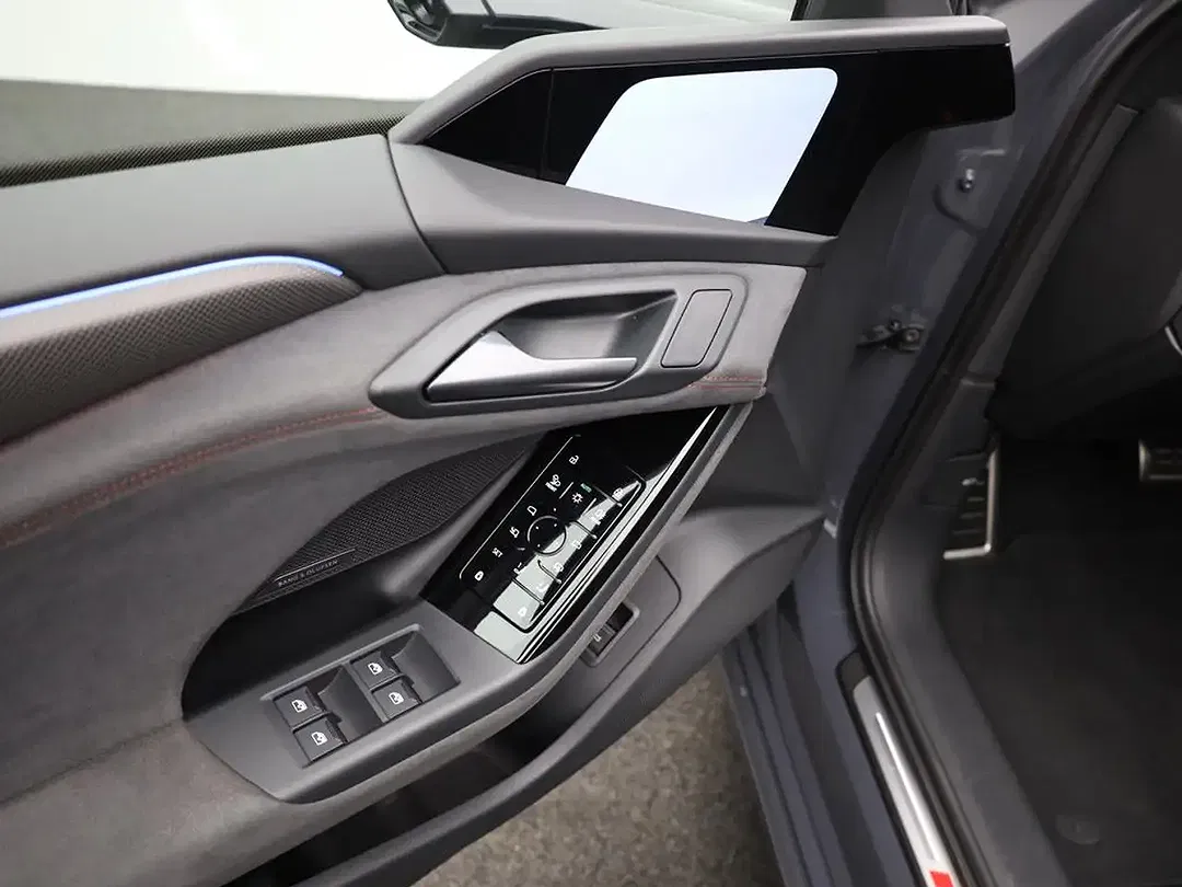 Audi S6 e-tron - Thumbnail 15