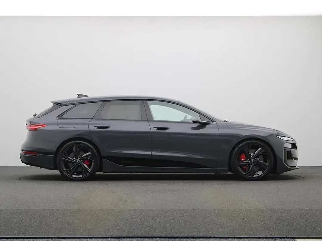 Audi S6 e-tron - Thumbnail 8