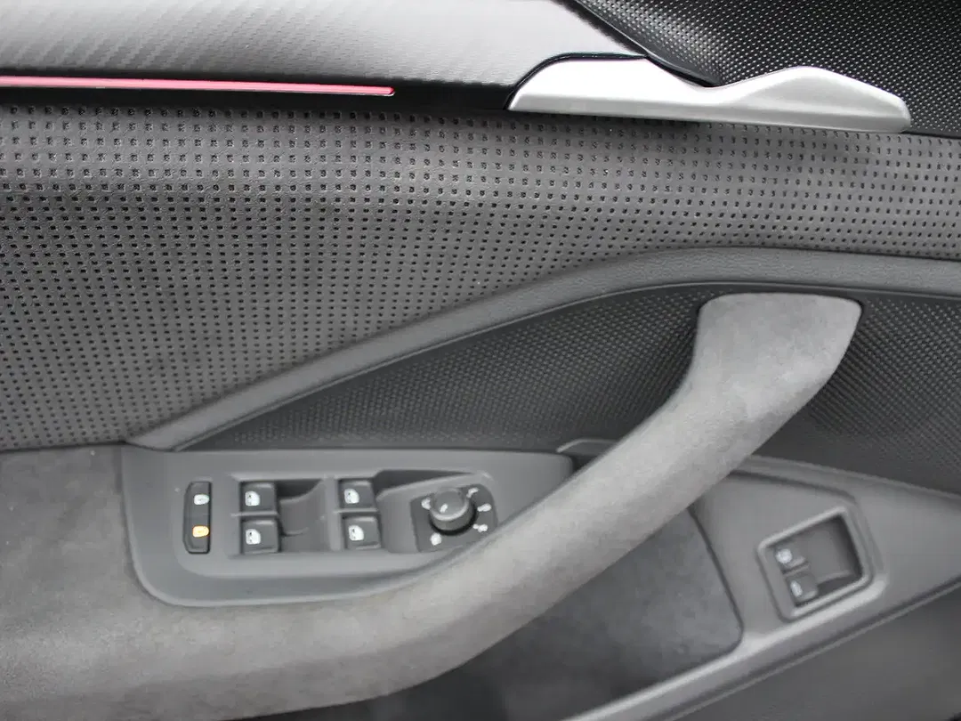 Skoda Superb - Thumbnail 10