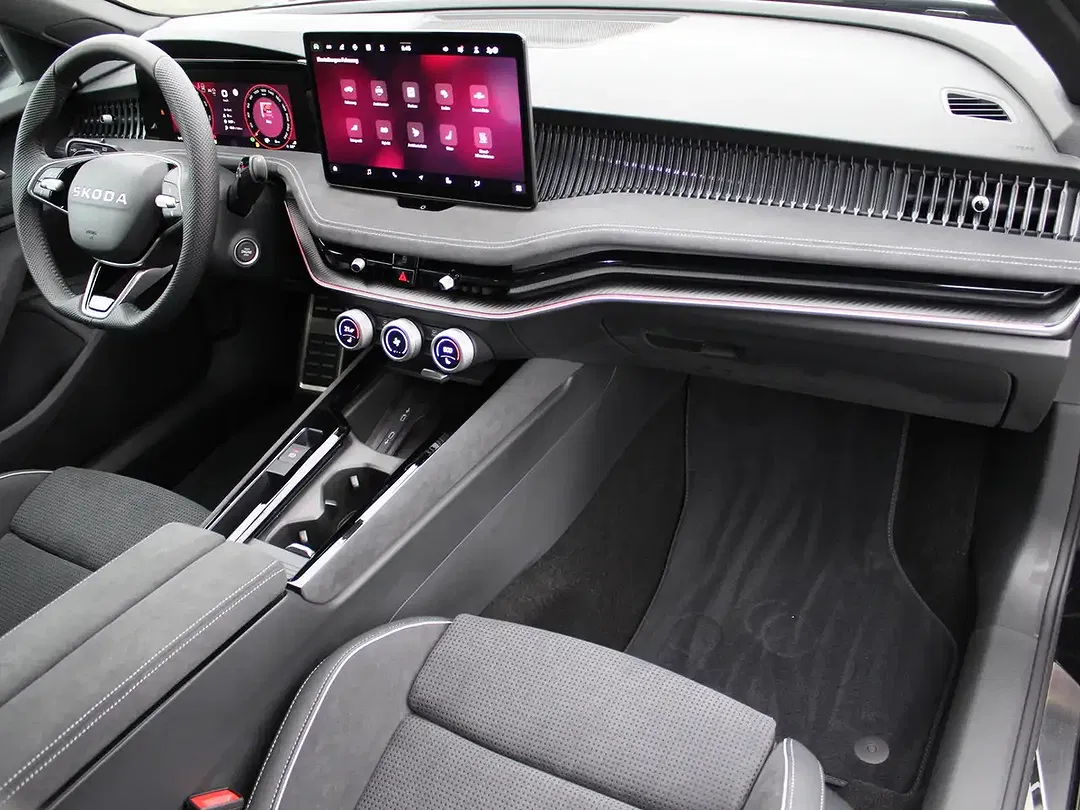 Skoda Superb - Thumbnail 11