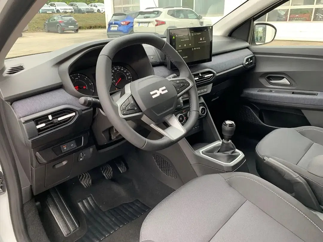 Dacia Sandero - Thumbnail 10
