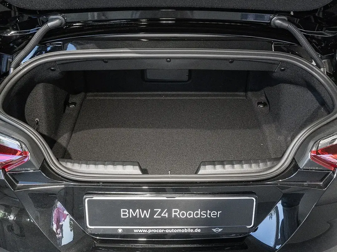BMW Z4 - Thumbnail 14