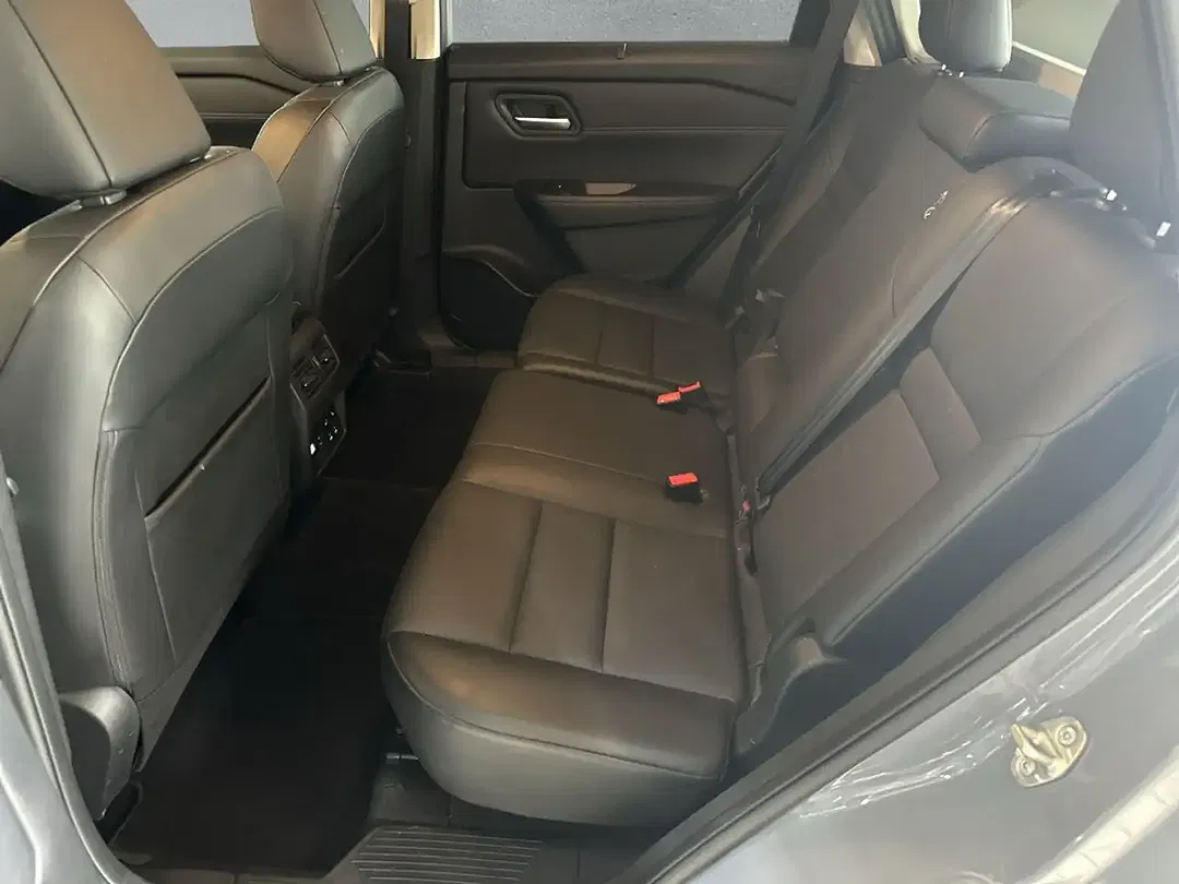 Nissan X-Trail - Thumbnail 11