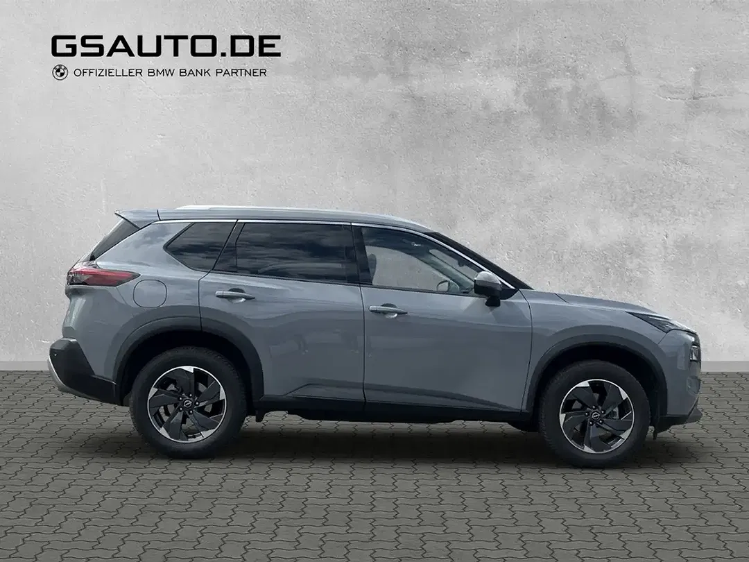 Nissan X-Trail - Thumbnail 4