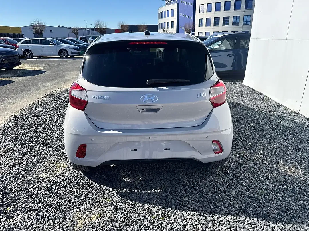 Hyundai i10 - Thumbnail 6