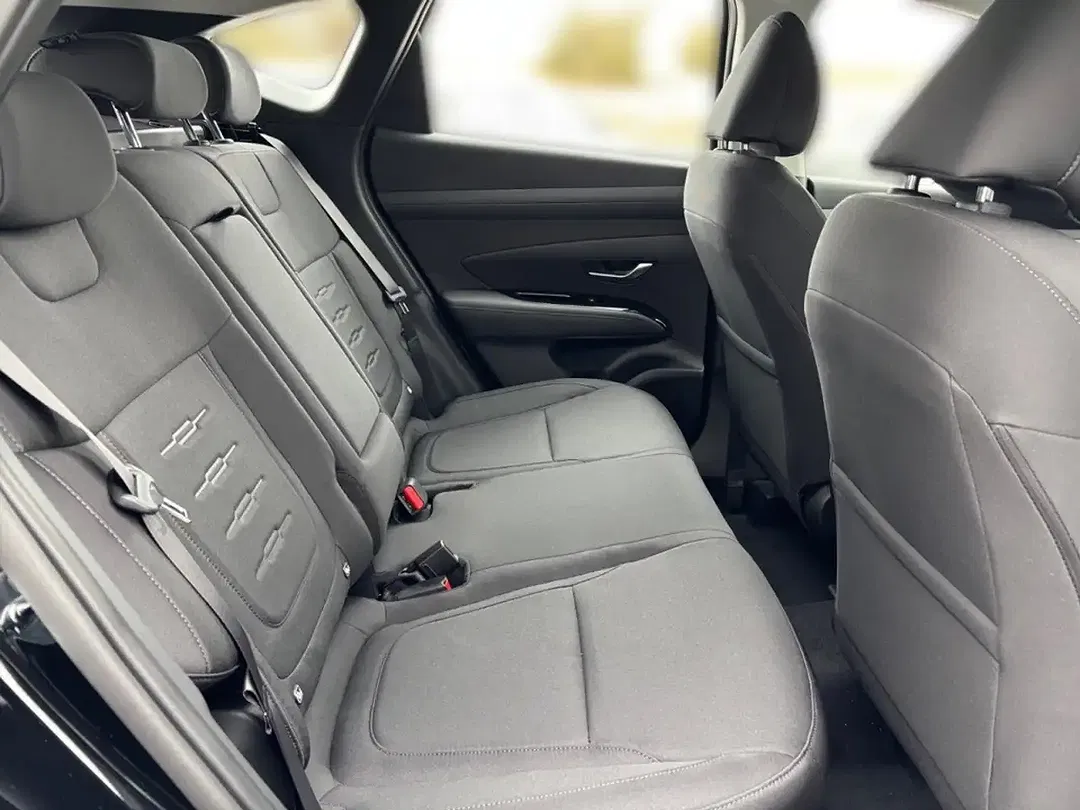 Hyundai TUCSON - Thumbnail 13