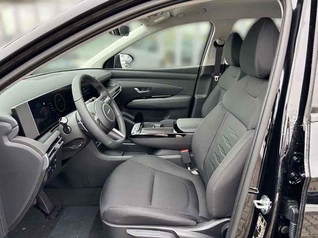 Hyundai TUCSON - Thumbnail 7