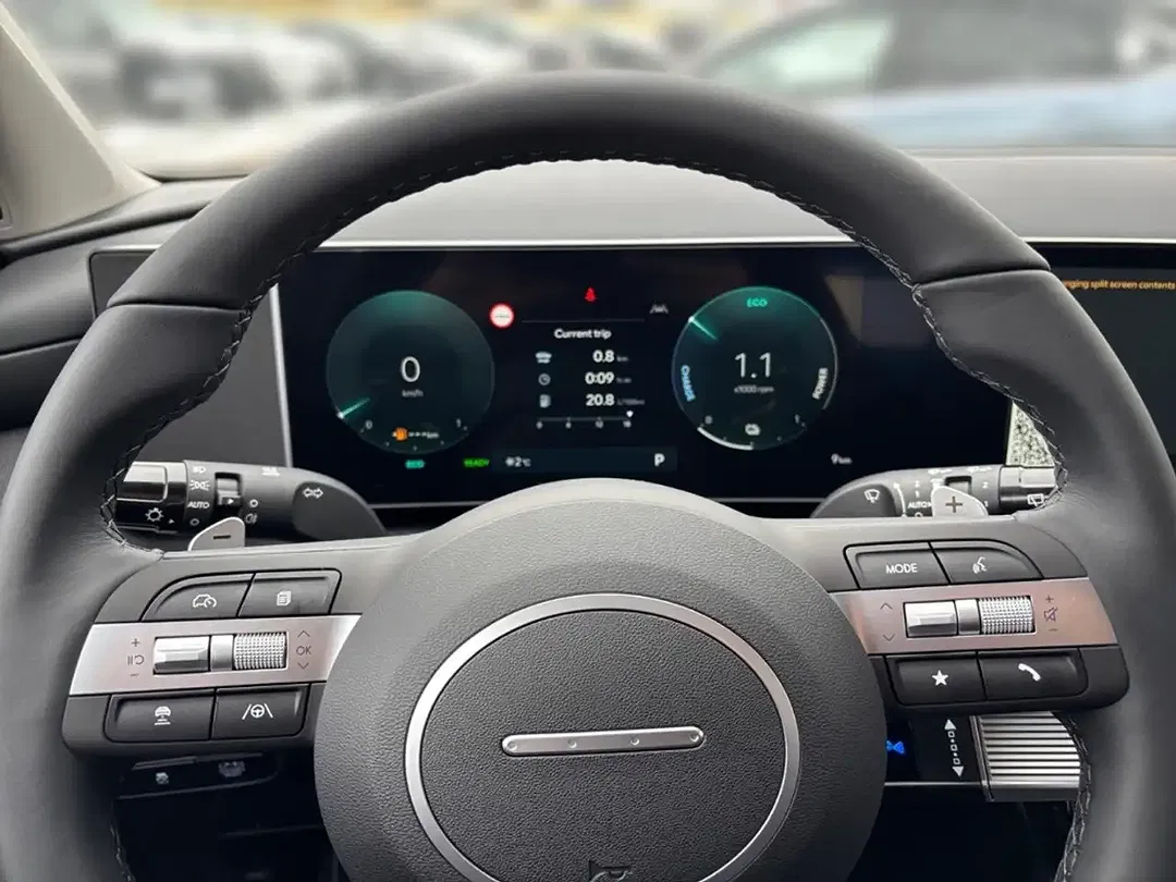 Hyundai TUCSON - Thumbnail 8