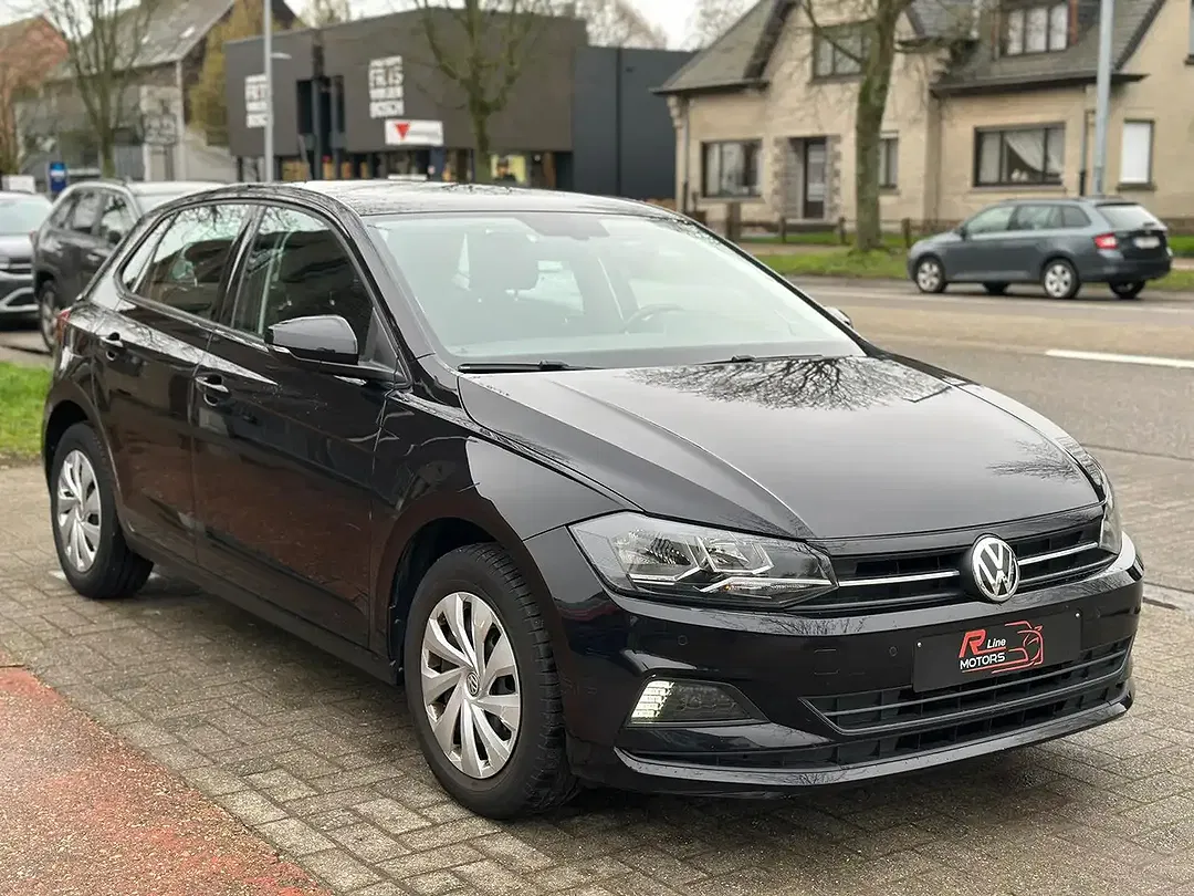 Volkswagen Polo - Thumbnail 2