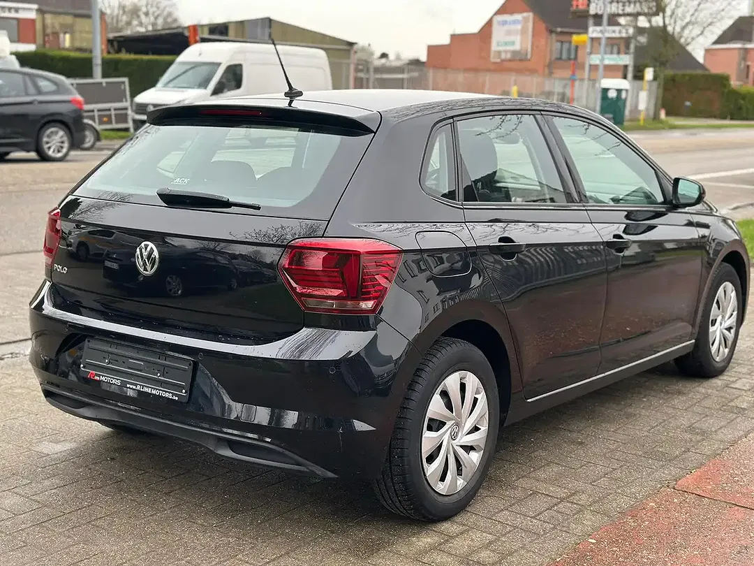 Volkswagen Polo - Thumbnail 4