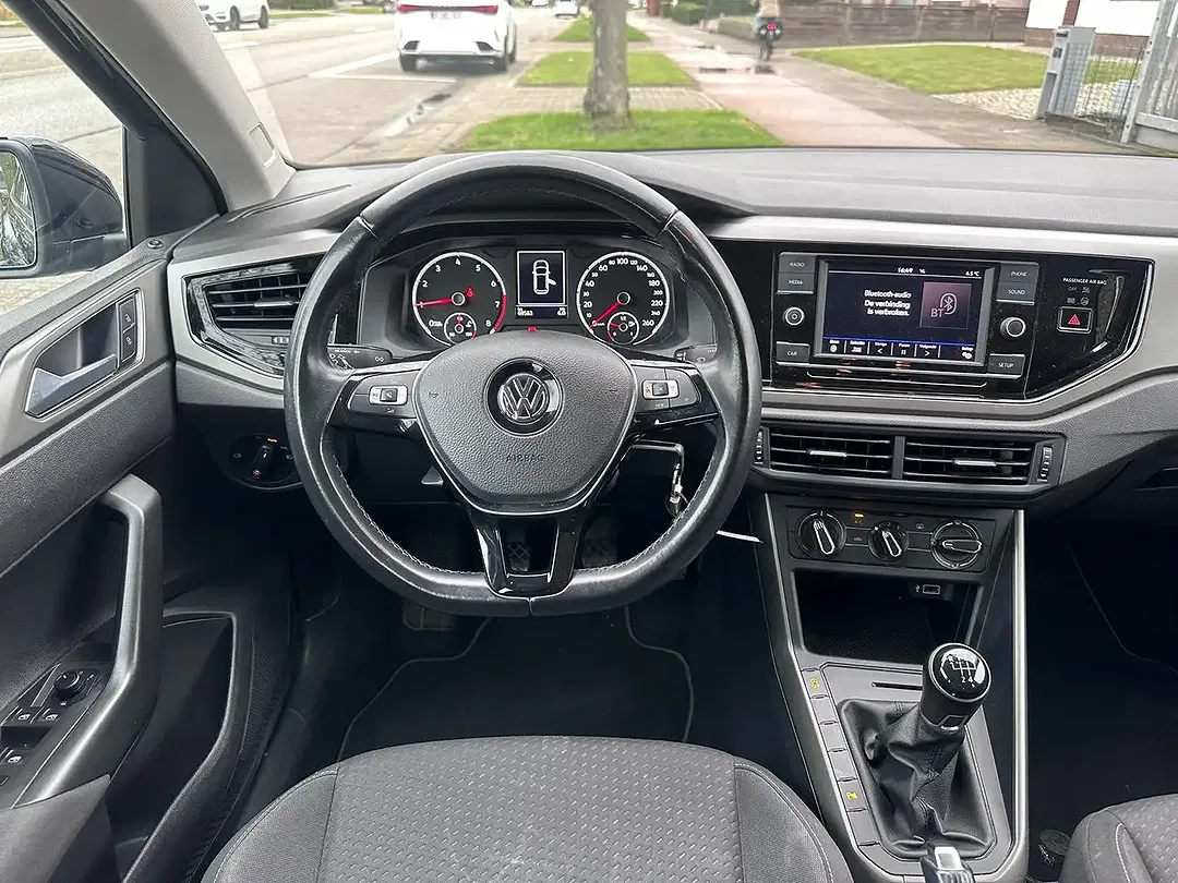 Volkswagen Polo - Thumbnail 8