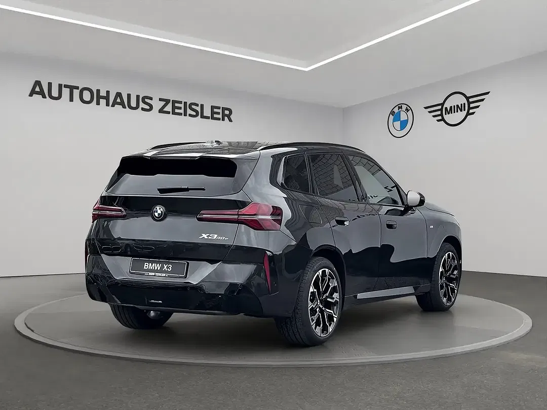 BMW X3 - Thumbnail 2