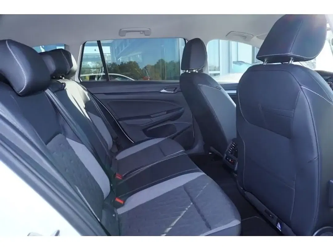 Volkswagen Golf Variant - Thumbnail 9