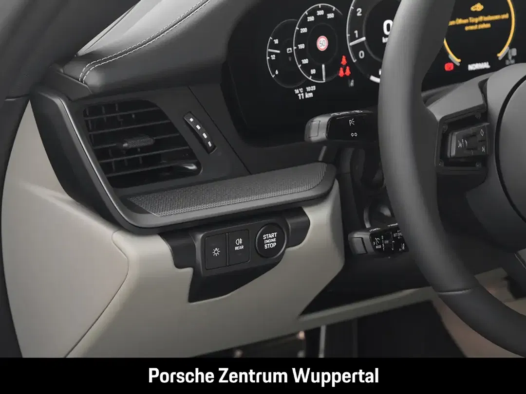 Porsche 992 - Thumbnail 12