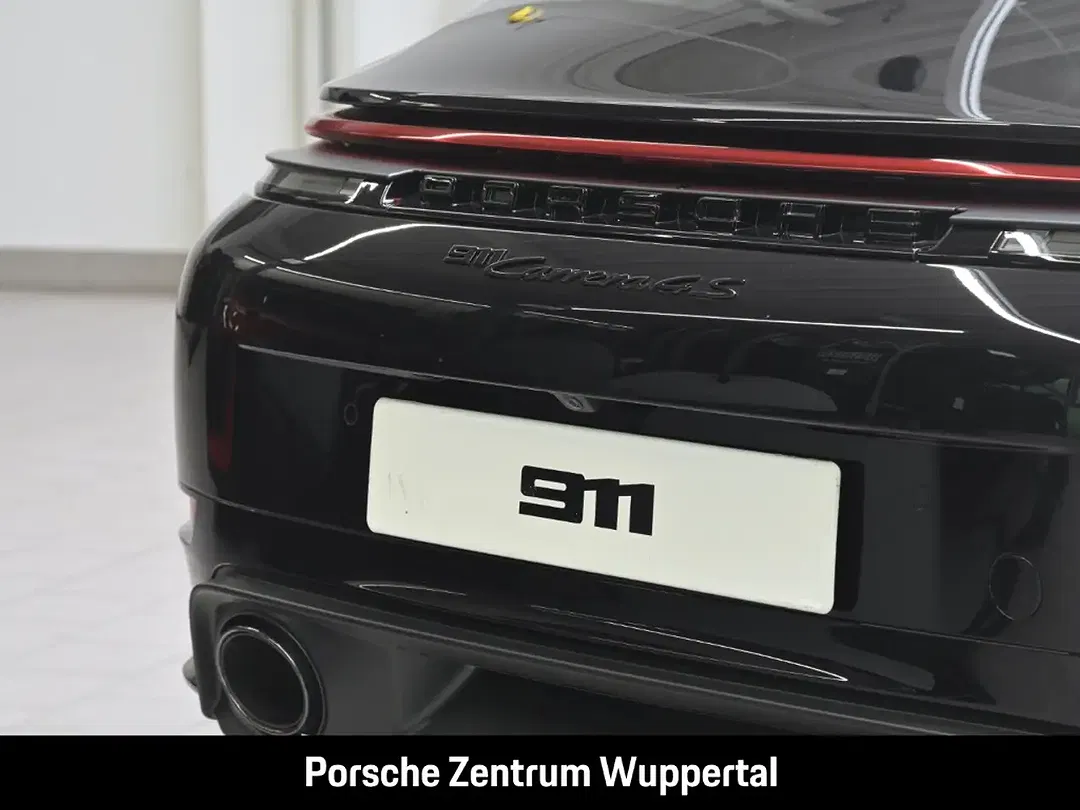 Porsche 992 - Thumbnail 6