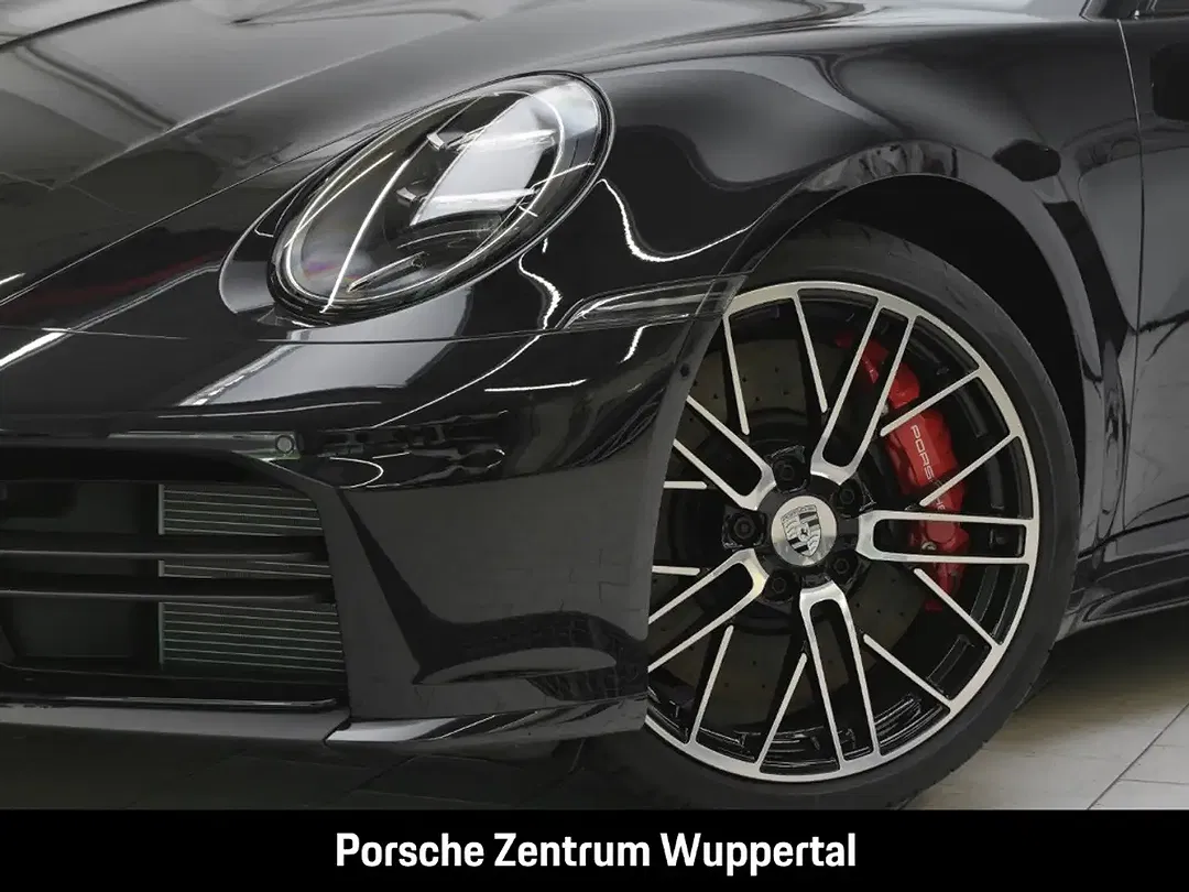 Porsche 992 - Thumbnail 9