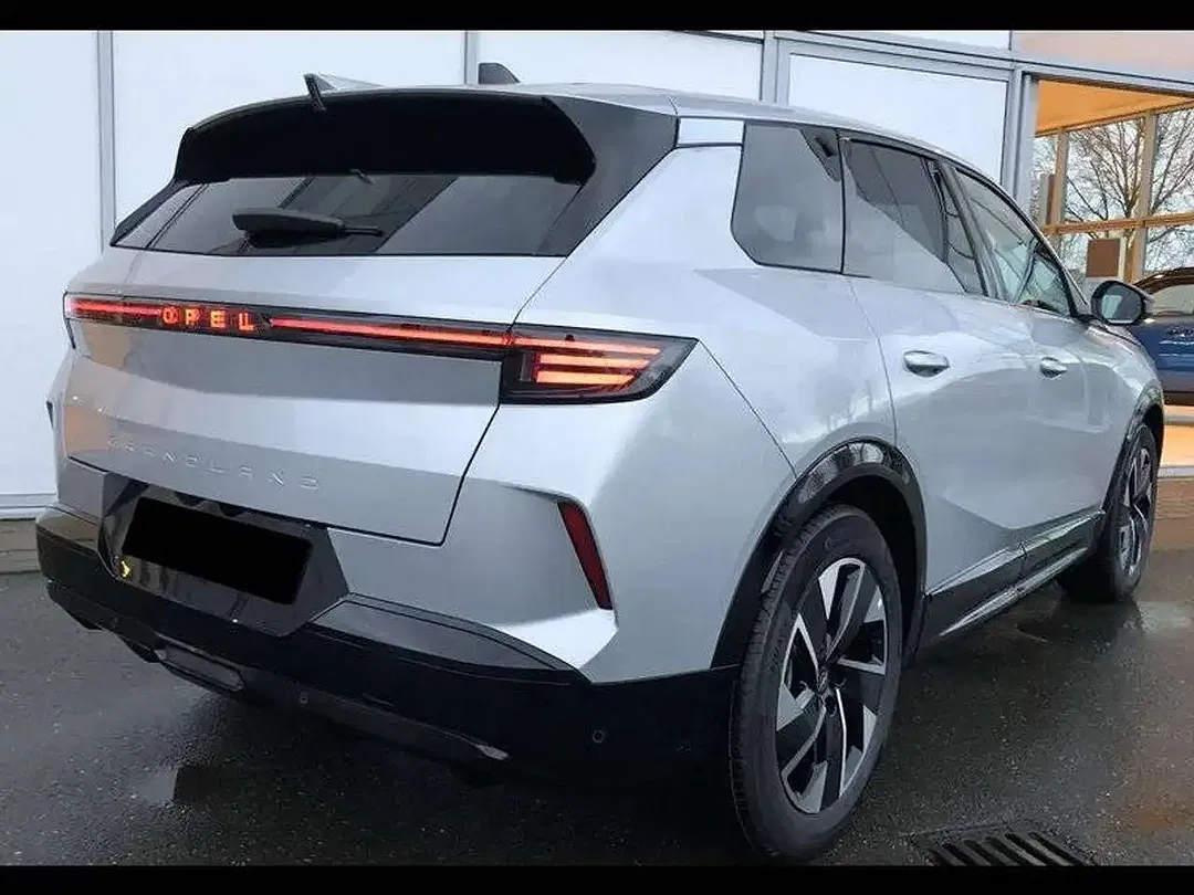 Opel Grandland - Thumbnail 4