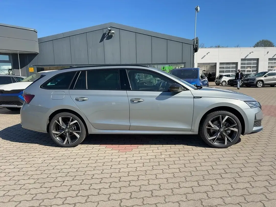 Skoda Octavia - Thumbnail 6
