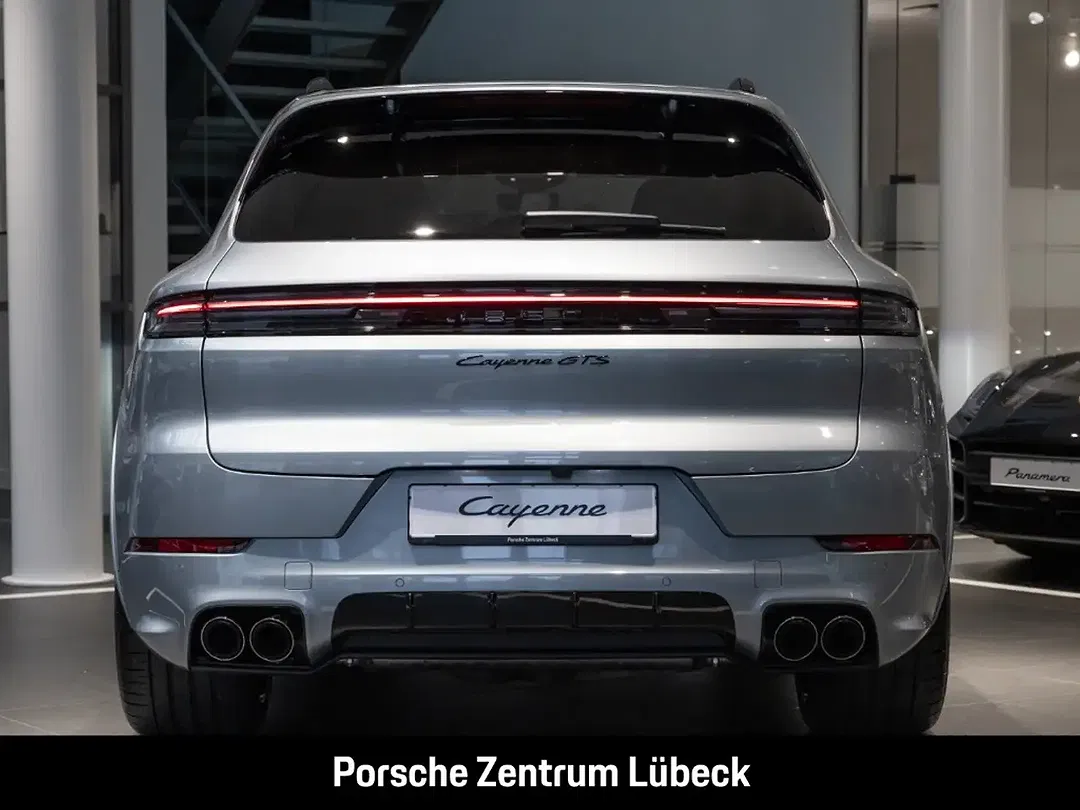 Porsche Cayenne - Thumbnail 10