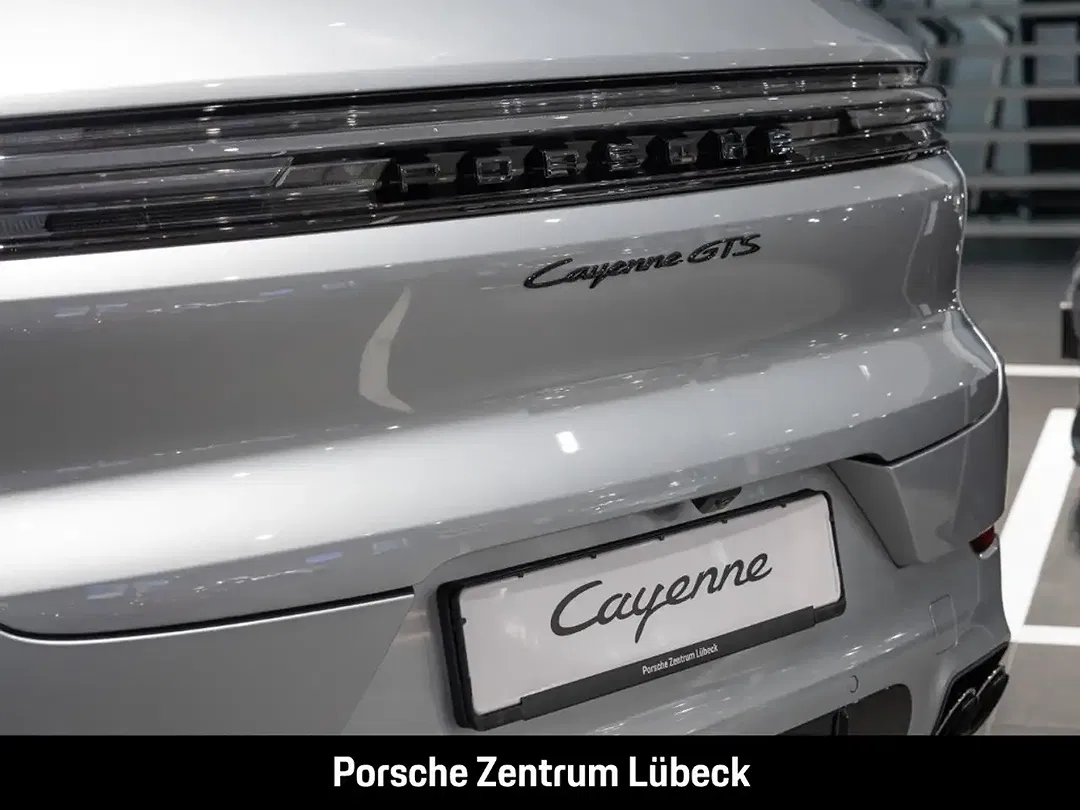 Porsche Cayenne - Thumbnail 19