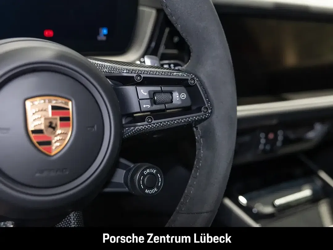 Porsche Cayenne - Thumbnail 30