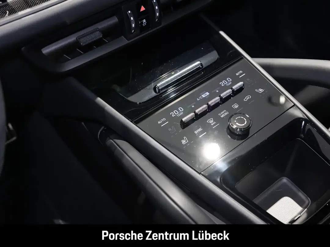 Porsche Cayenne - Thumbnail 38