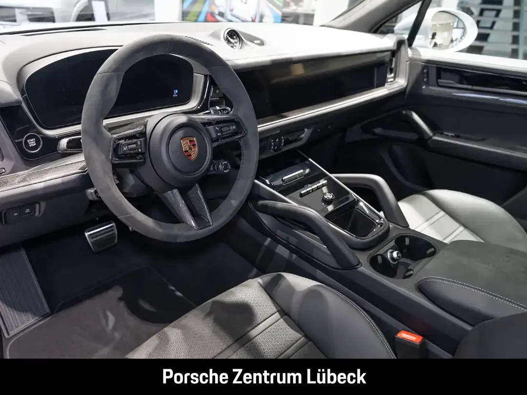 Porsche Cayenne - Thumbnail 4