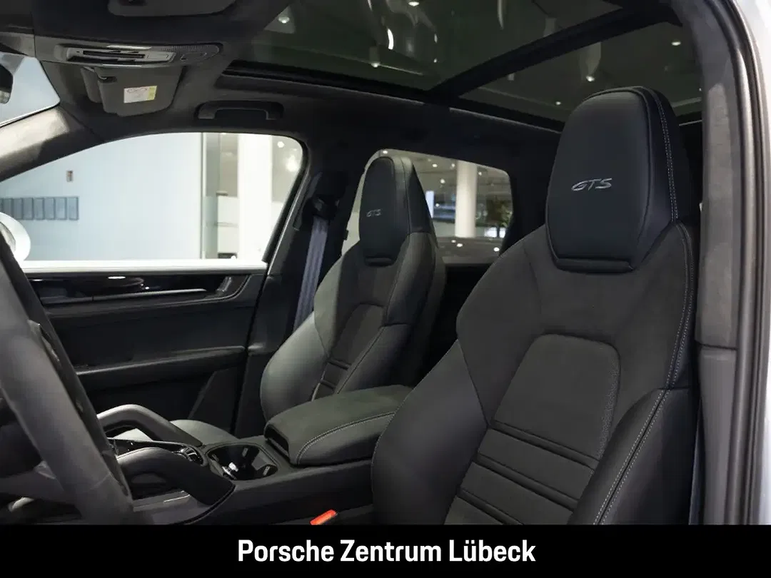Porsche Cayenne - Thumbnail 5