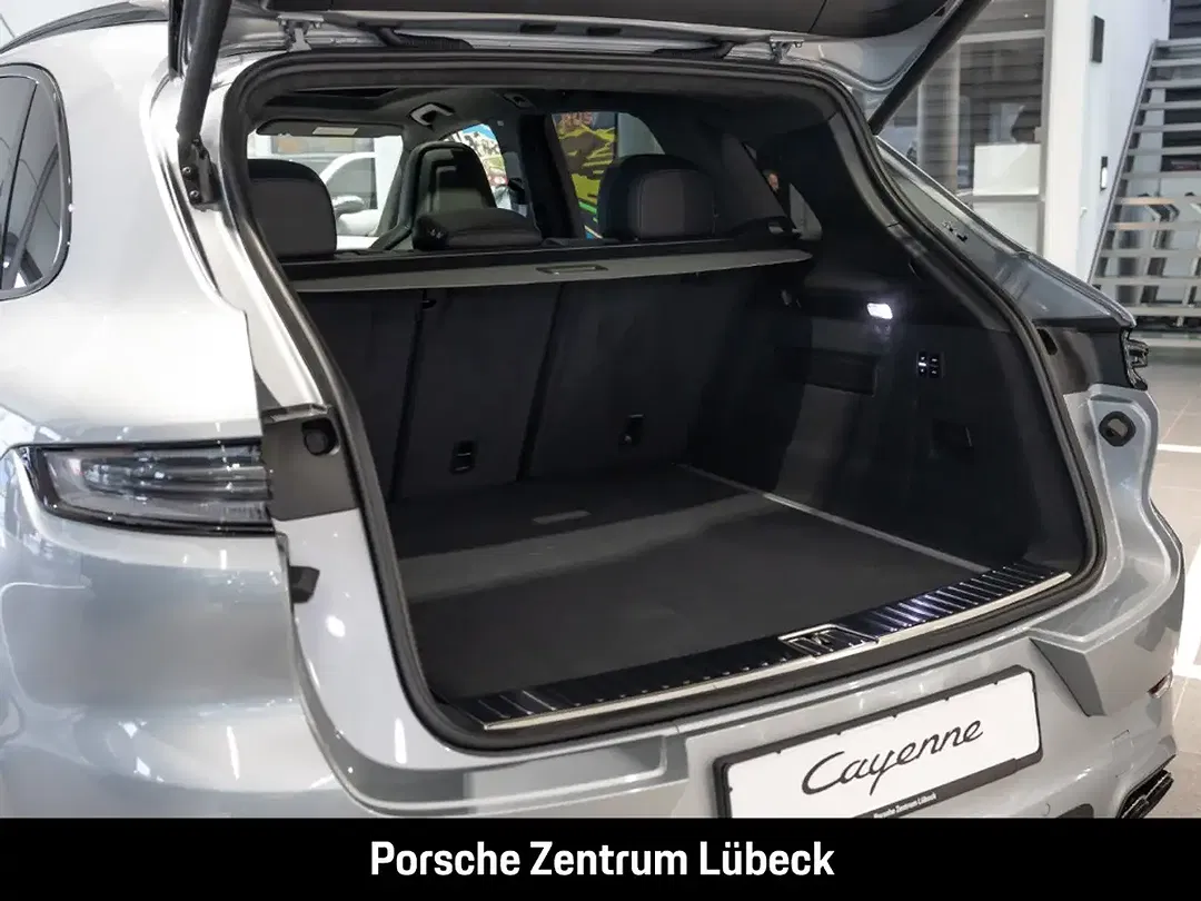 Porsche Cayenne - Thumbnail 8