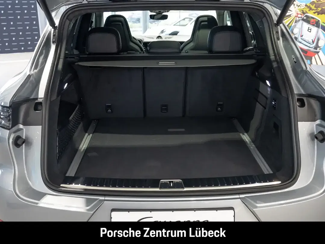 Porsche Cayenne - Thumbnail 9