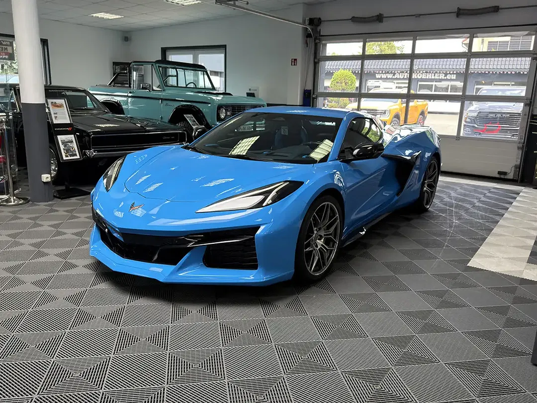 Corvette Z06 - Thumbnail 5