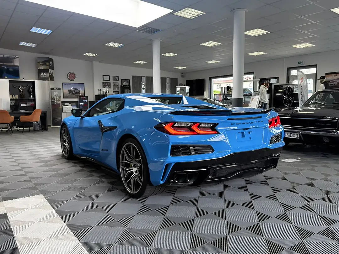 Corvette Z06 - Thumbnail 7