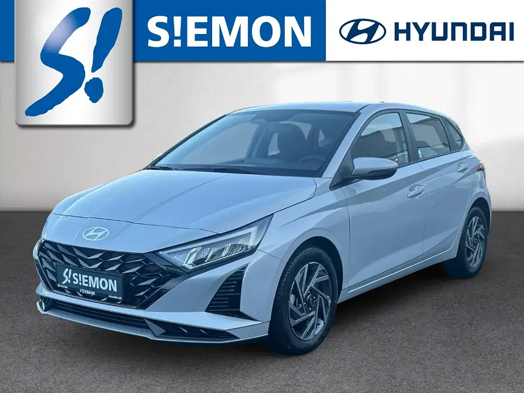 Hyundai i20 - Thumbnail 1