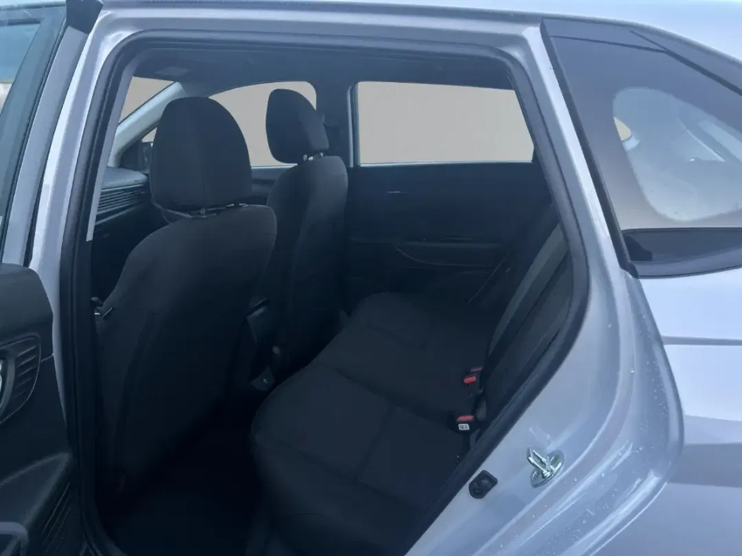 Hyundai i20 - Thumbnail 8