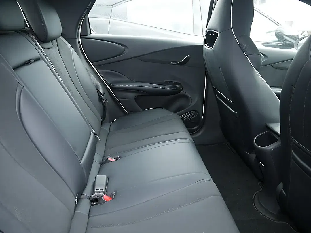 BYD Dolphin - Thumbnail 6