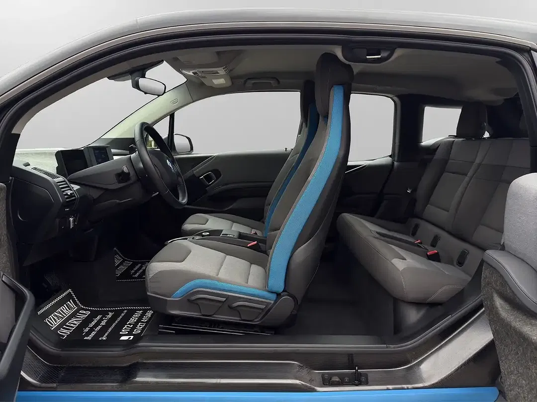 BMW i3 - Thumbnail 13