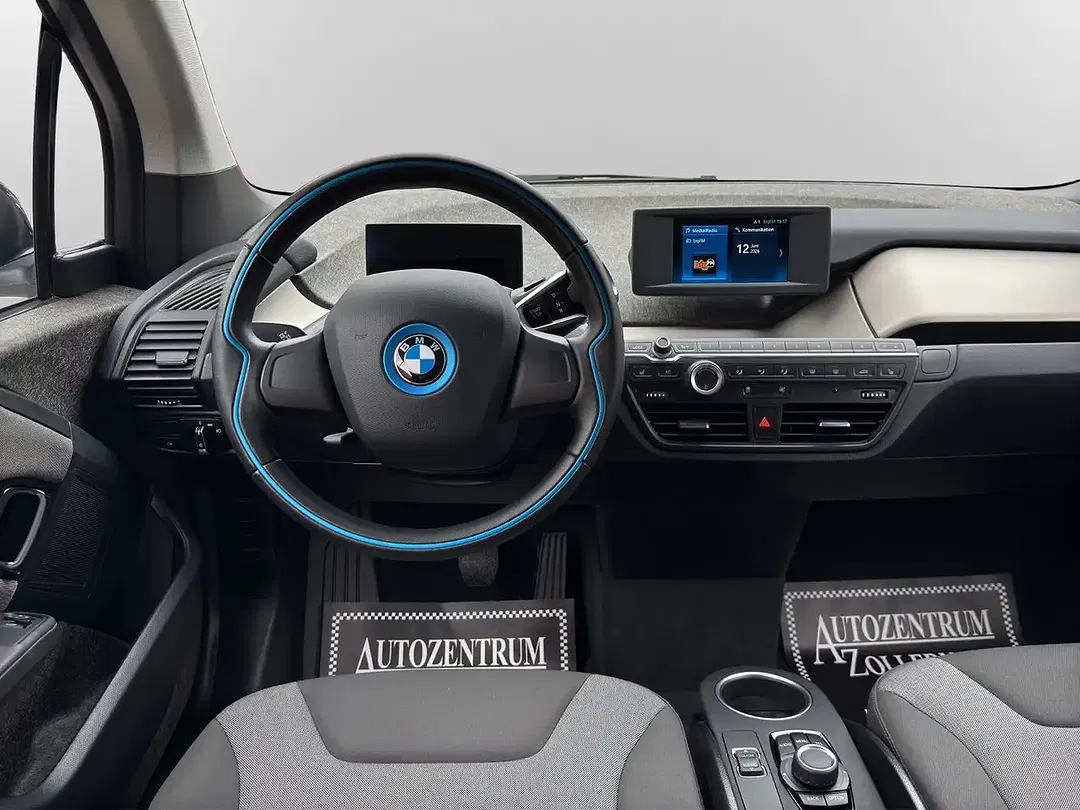 BMW i3 - Thumbnail 15