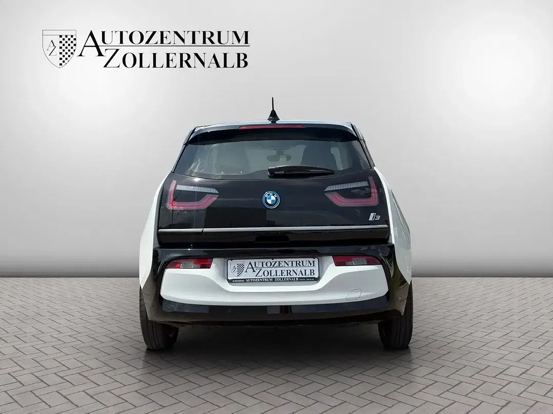 BMW i3 - Thumbnail 5