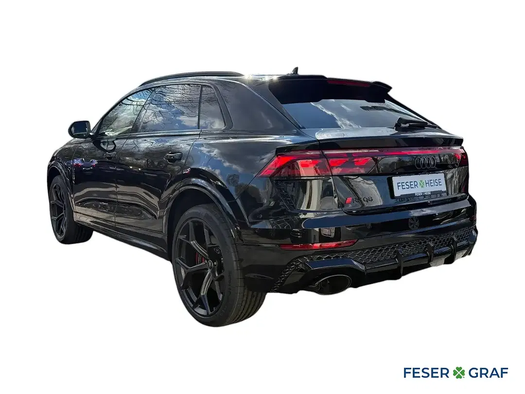 Audi RS Q8 - Thumbnail 3